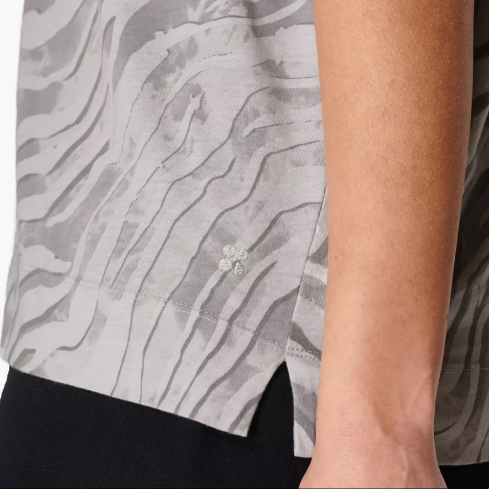 Sweaty Betty Essential T-Shirt - Picture 4 of 12
